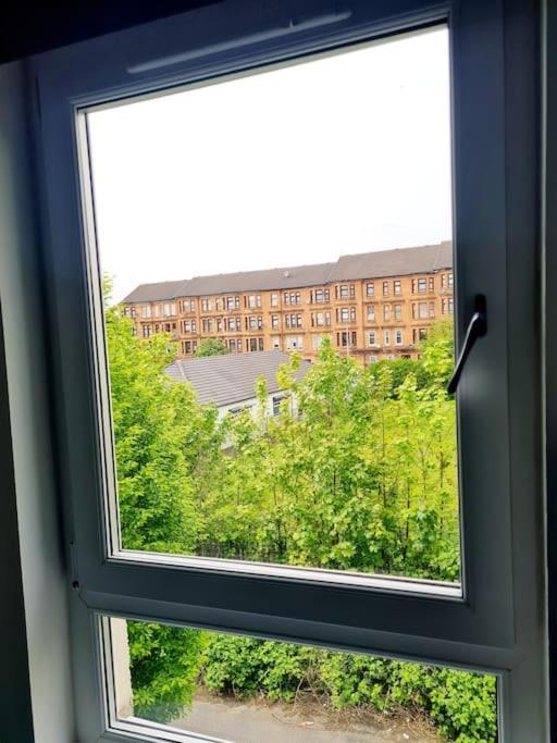 Spacious 5Bed House, Free Parking, No Party ! Glasgow Dış mekan fotoğraf