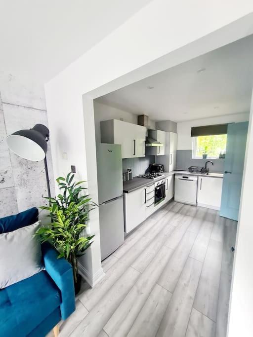 Spacious 5Bed House, Free Parking, No Party ! Glasgow Dış mekan fotoğraf