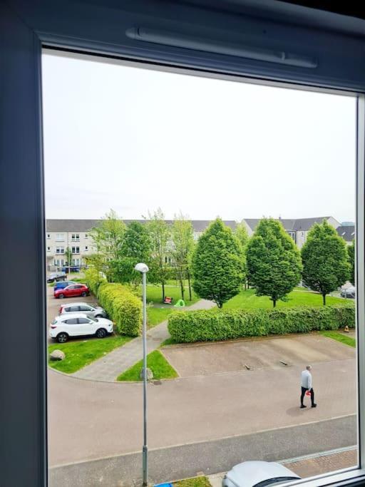 Spacious 5Bed House, Free Parking, No Party ! Glasgow Dış mekan fotoğraf